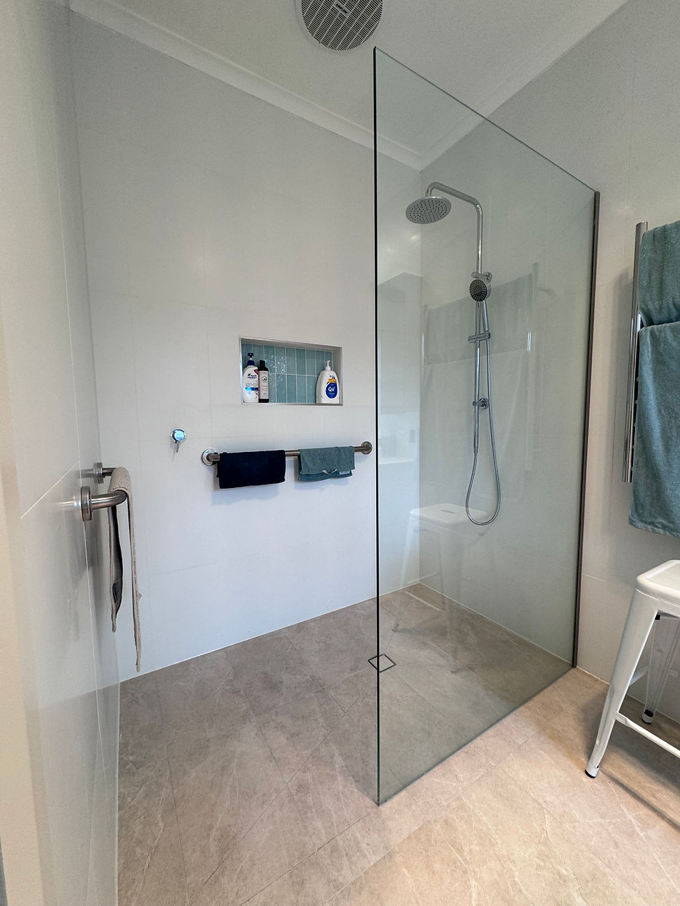 Apex Shower Repairs Modern walk in shower