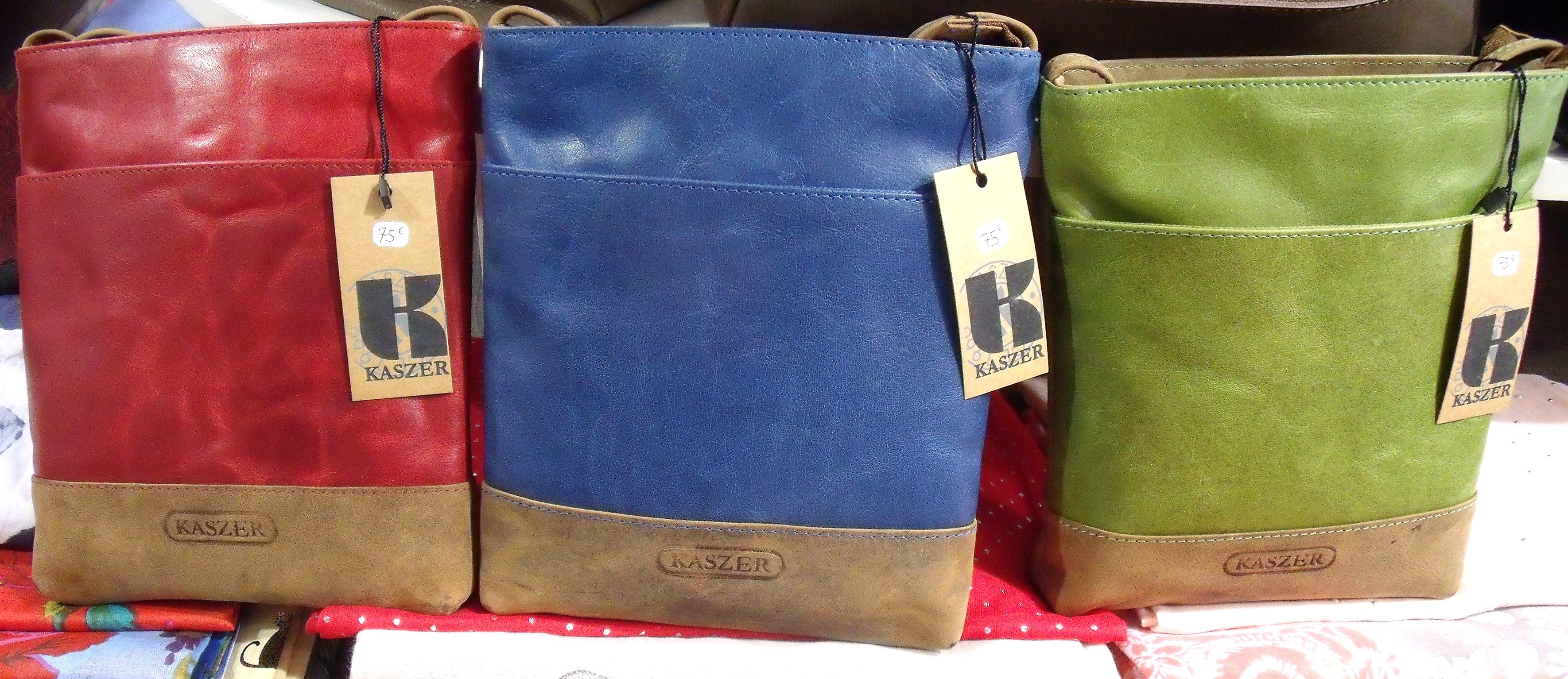 Pochettes cuir