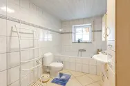 Gite Sous La Grange bathroom