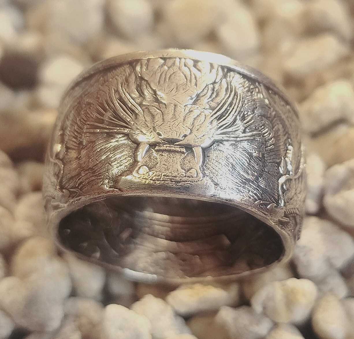.999 Chad Tiger & Dragons Coin Ring