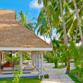 От рассвета до заката: всё о барах курорта Kuramathi Maldives