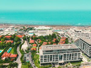 Баку и Каспий: куда поехать за тёплым отдыхом зимой