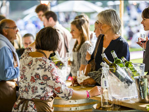 Российский рынок бронирования путешествий - "онлайн" опережает "офлайн"!