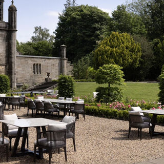 JA Mar Hall: шотландское поместье, где история становится частью отдыха, Шотландия