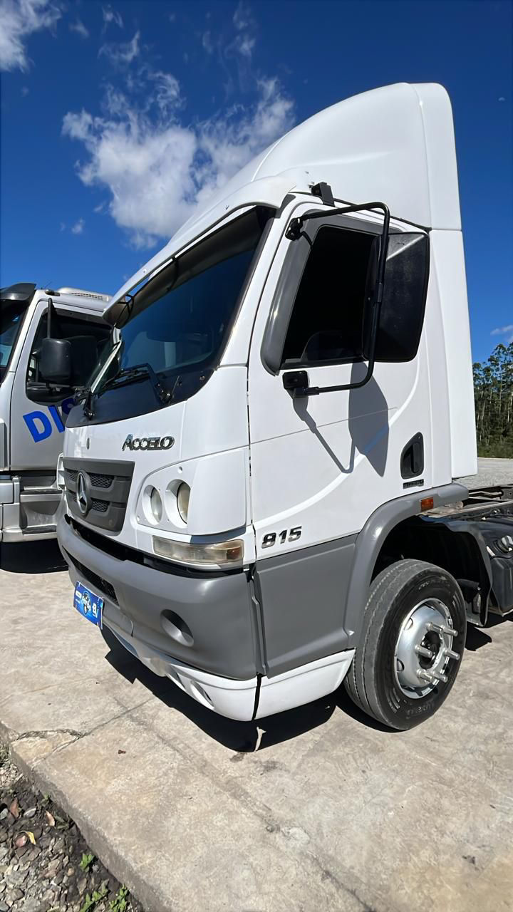 MB Accelo2013 - 4x2 *Consulte pelo botão de Whatsapp*