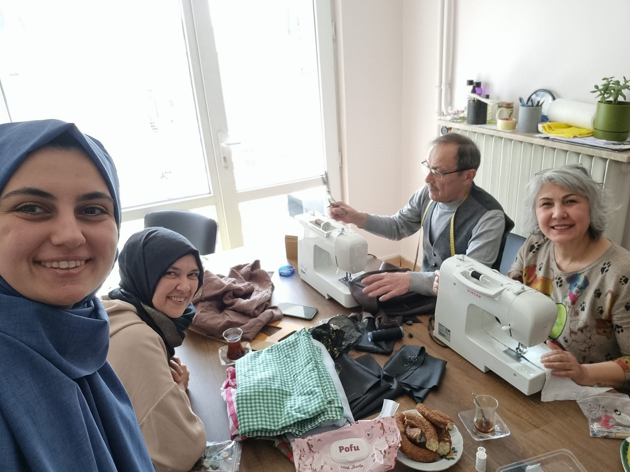 Blog: Kendi Söküğümü Dikiyorum: Vicdan Vakfı’nda Dikiş Dersleri