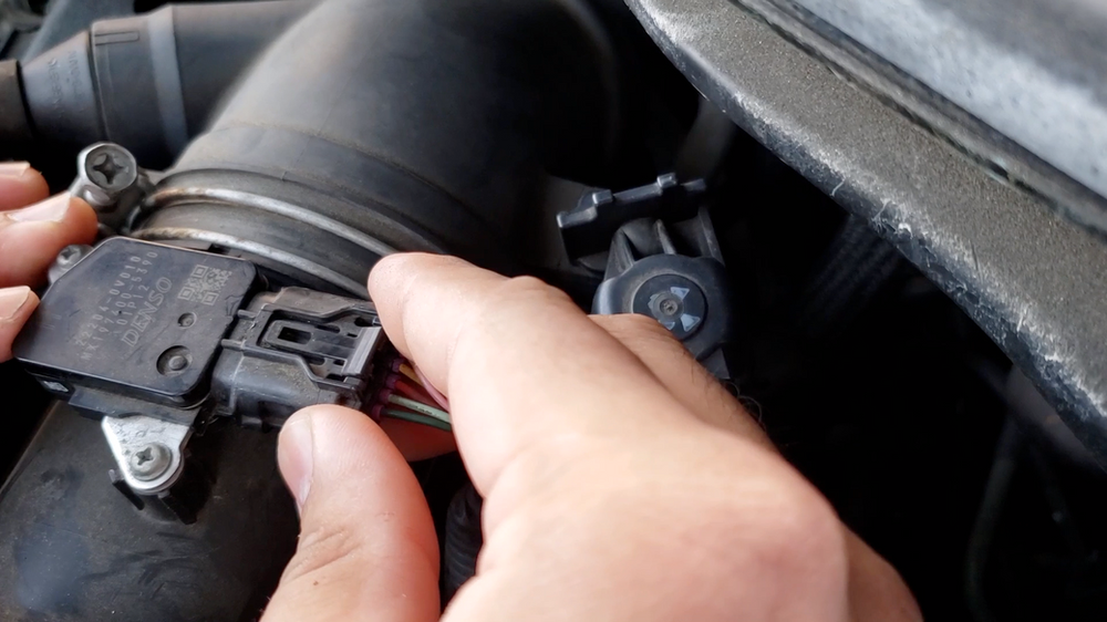 Toyota Camry MAF Sensor Cleaning