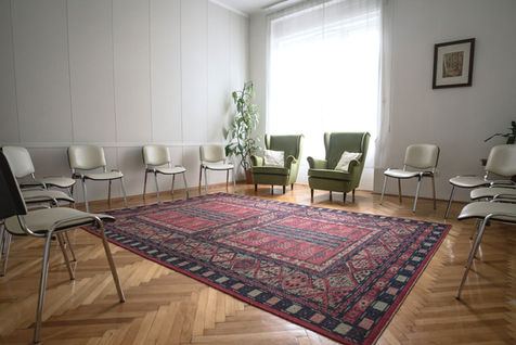 Márvány Központ - Rozmaring szoba