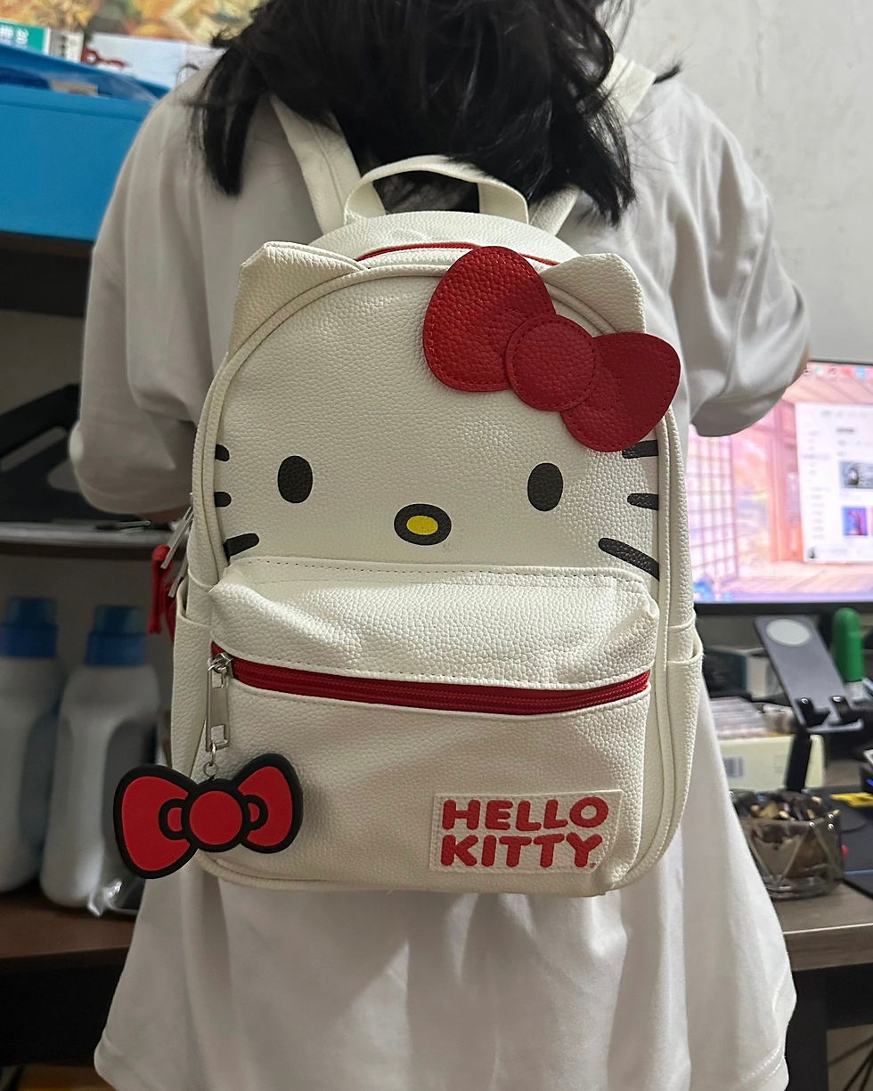 الصورة المصغرة: Hello Kitty Leather Backpack 
