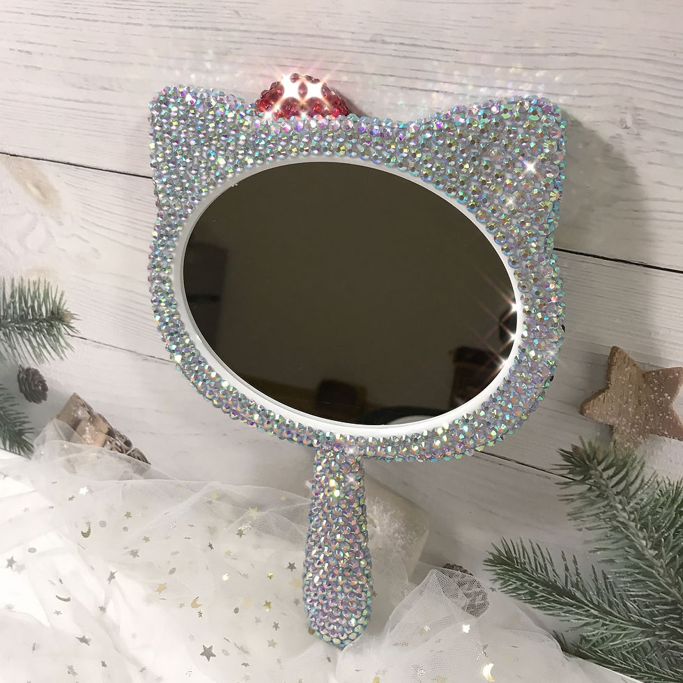 الصورة المصغرة: Hello Kitty Hand Held Rhinestone Mirror