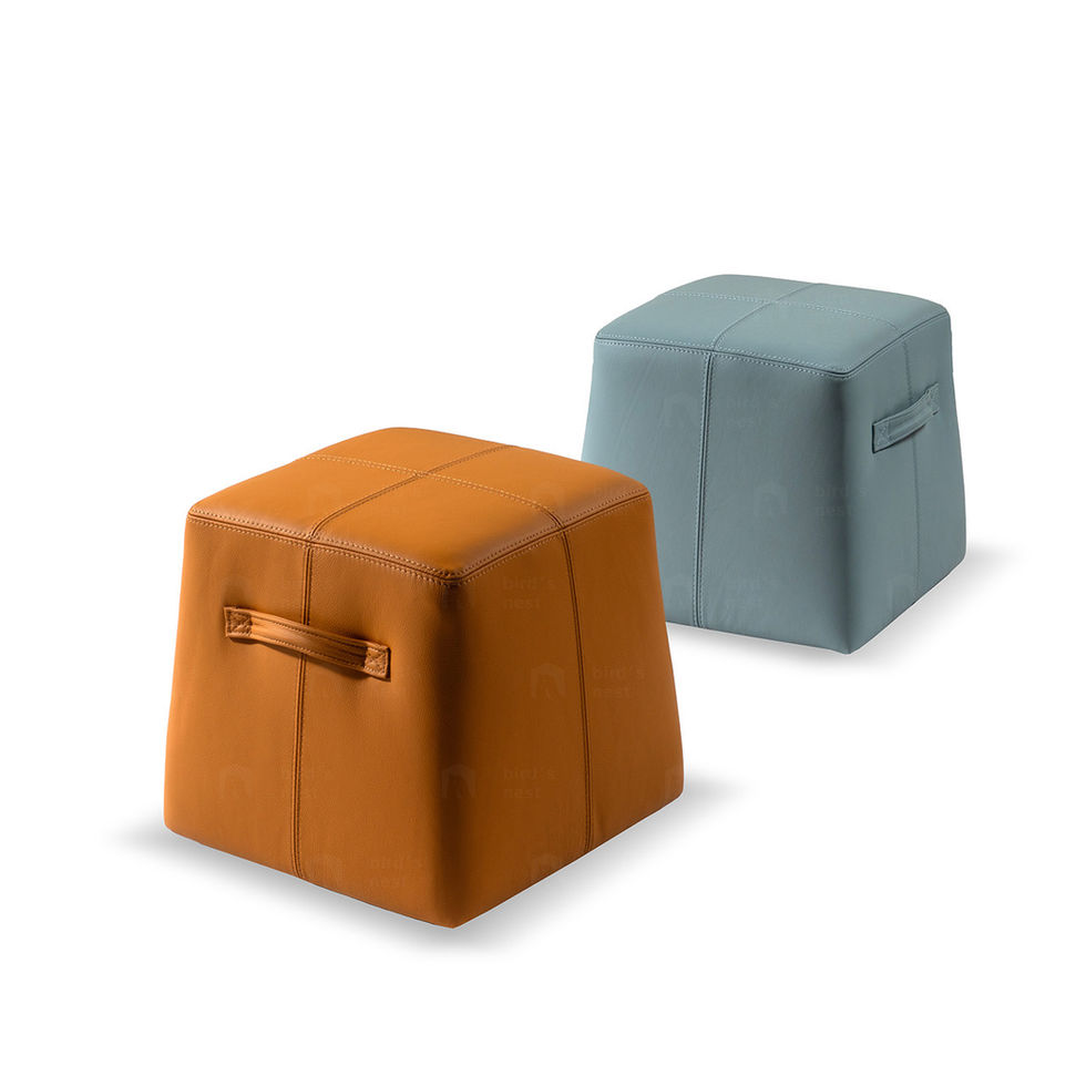 鳥巢 Bird’s Nest Mosaic 椅凳，靈感來自馬賽克拼貼，以立體縫線呈現節奏層次