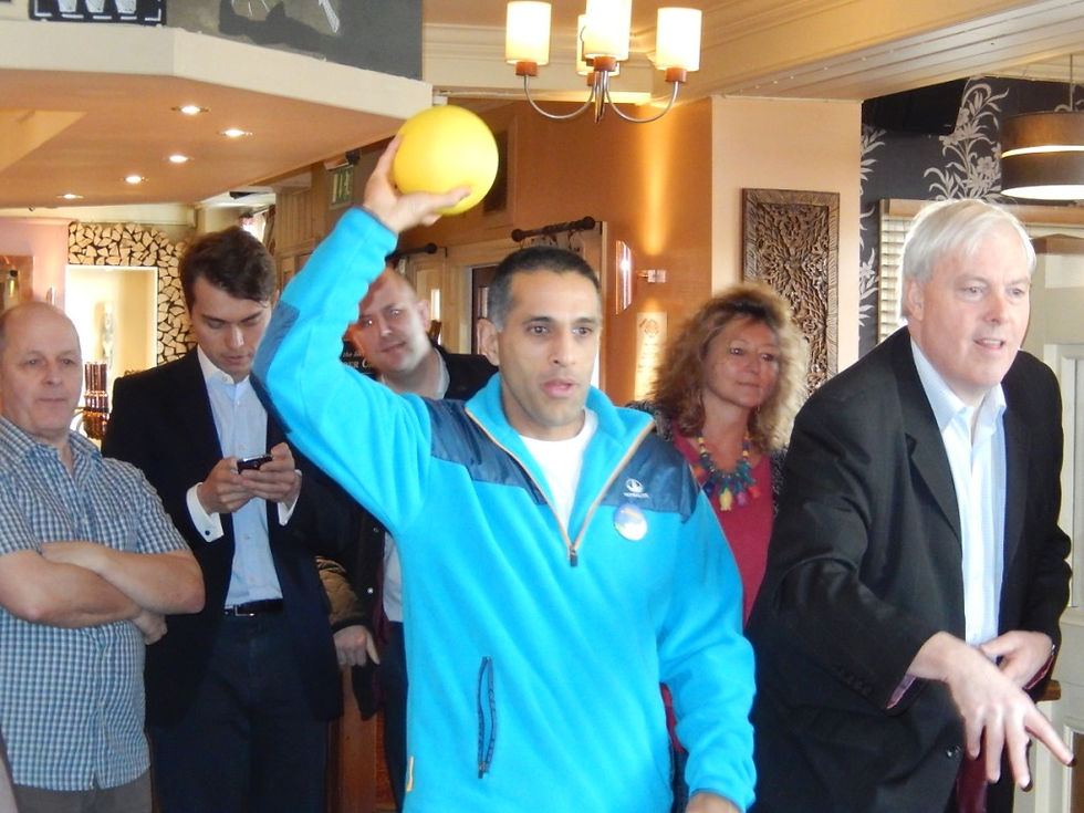 Fun business networking meetings near me Chessington organnised by Spanish lessons in surr