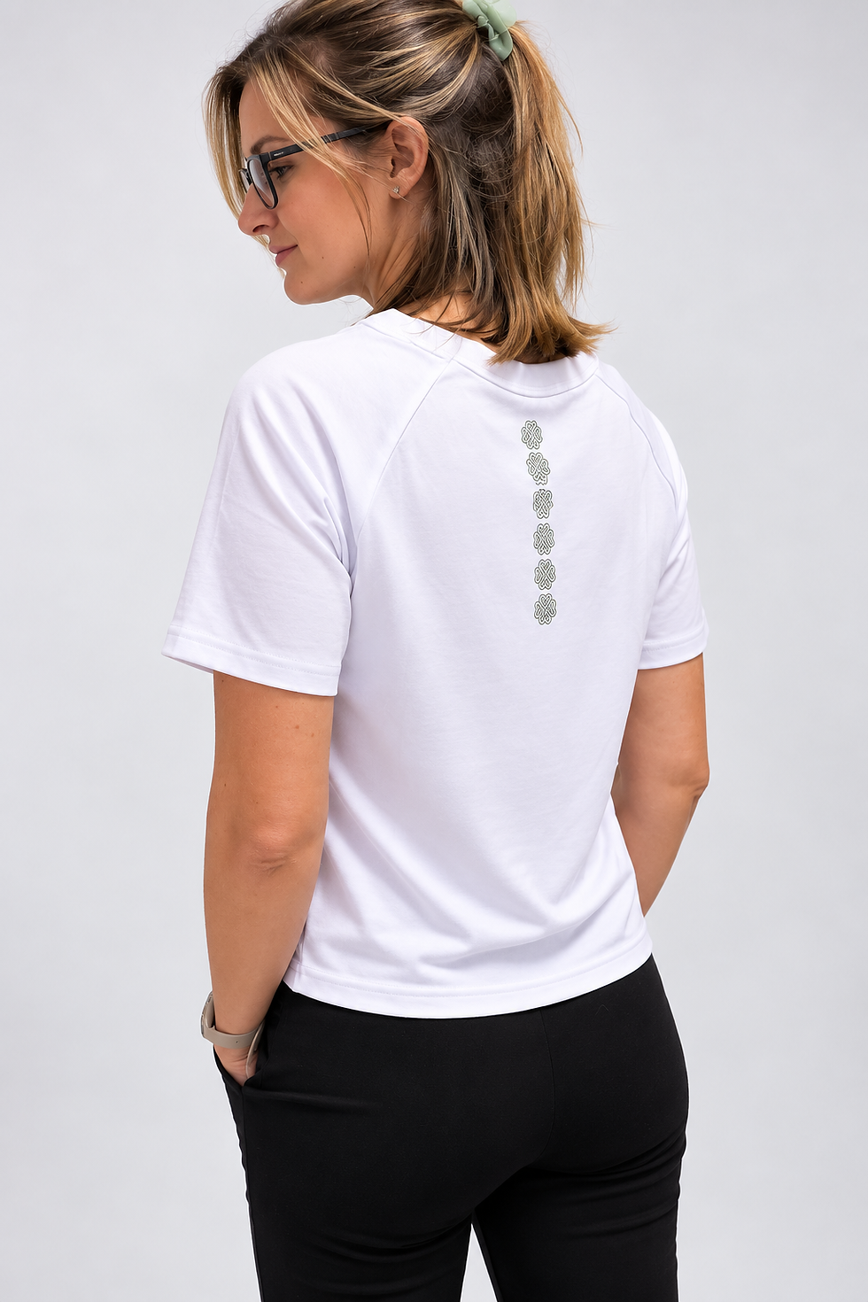 Miniatura: T-shirt Reglan Damski Clover Collection White