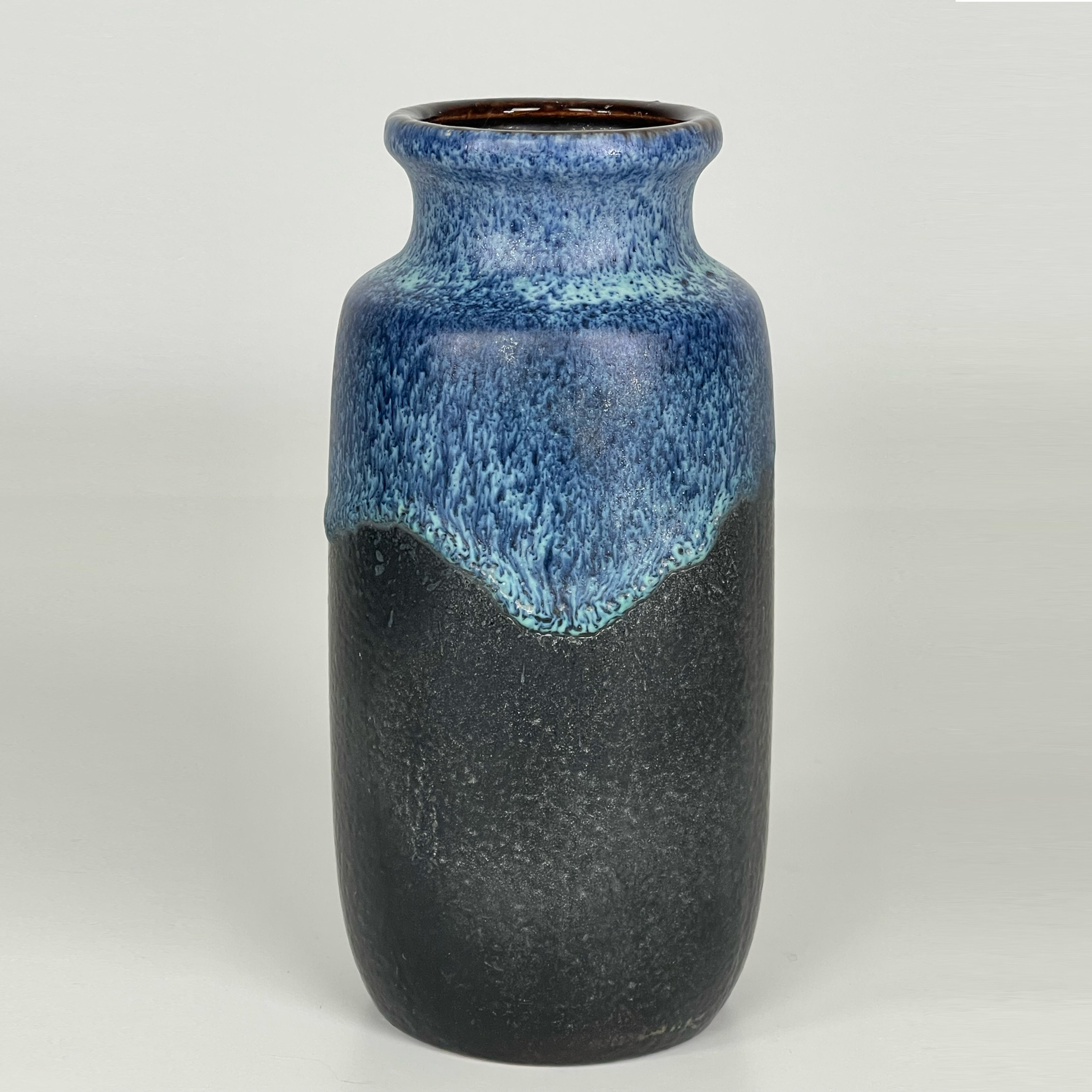 Западногерманская ваза 213-20