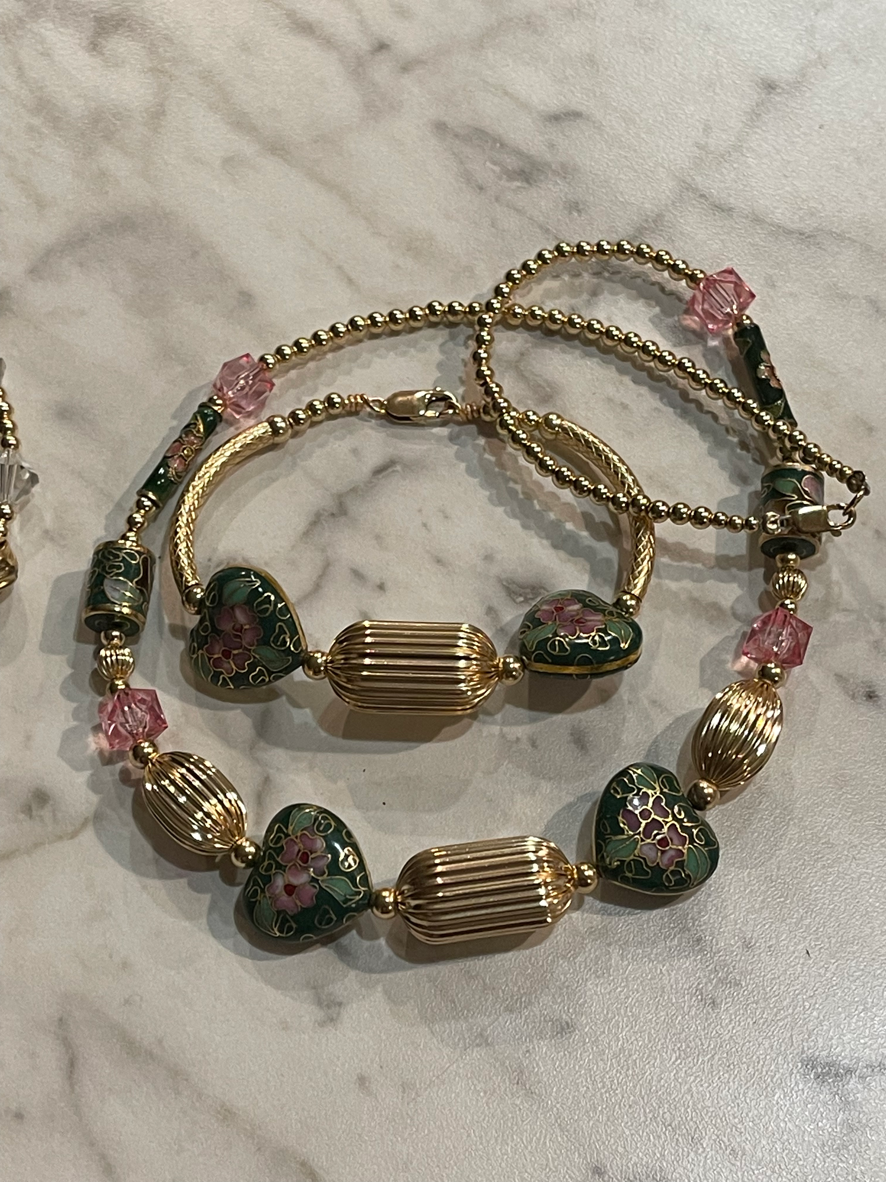 Chunky hearted floral set ( 2 pc.) 22”