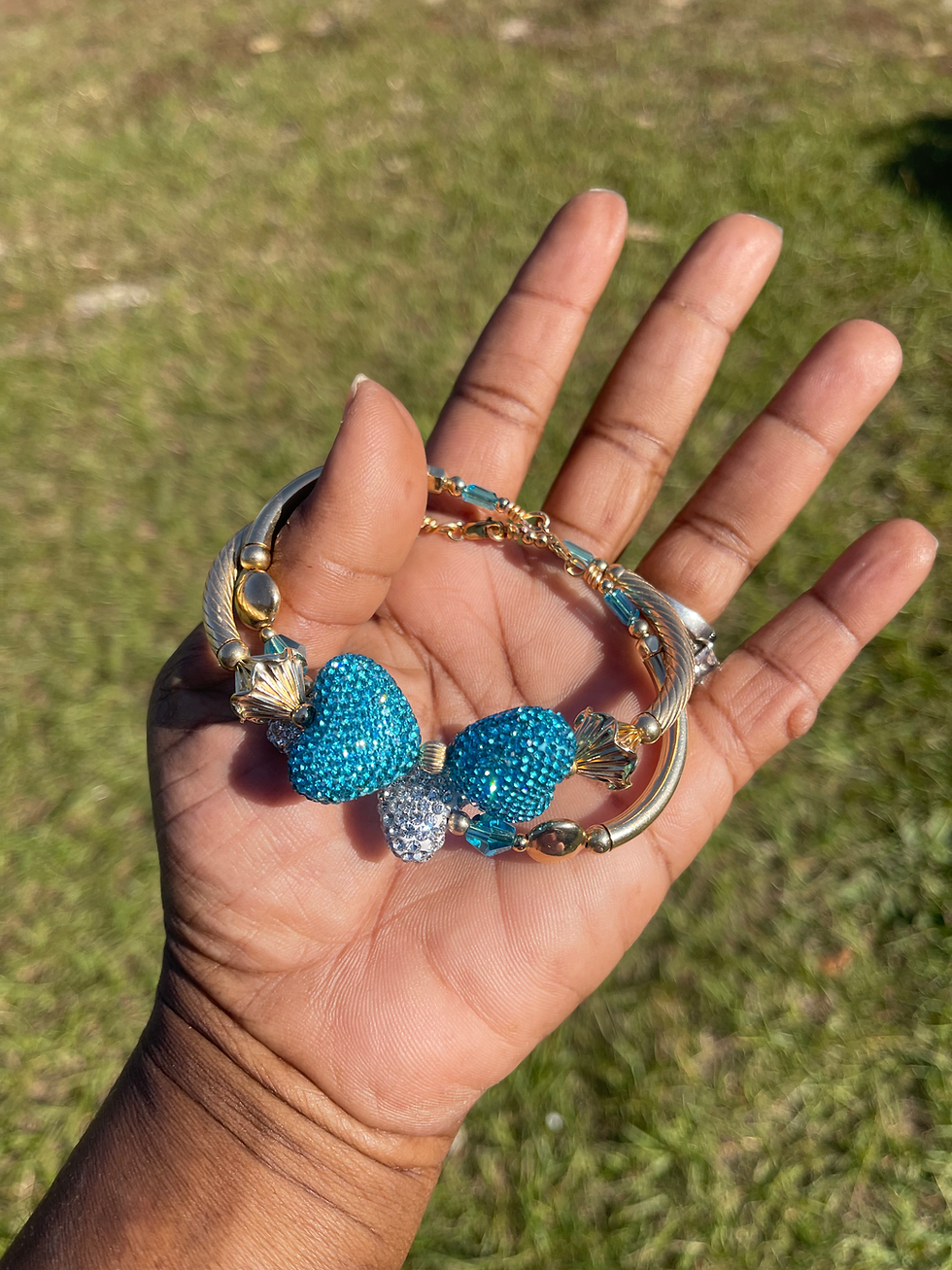 Thumbnail: 2 Ocean hearted bangle bracelet set