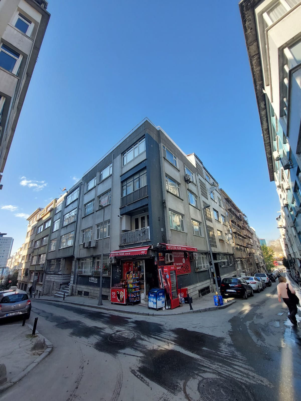 ŞİŞLİ PERİHAN SOKAKTA 3+1 110m² SATILIK DAİRE