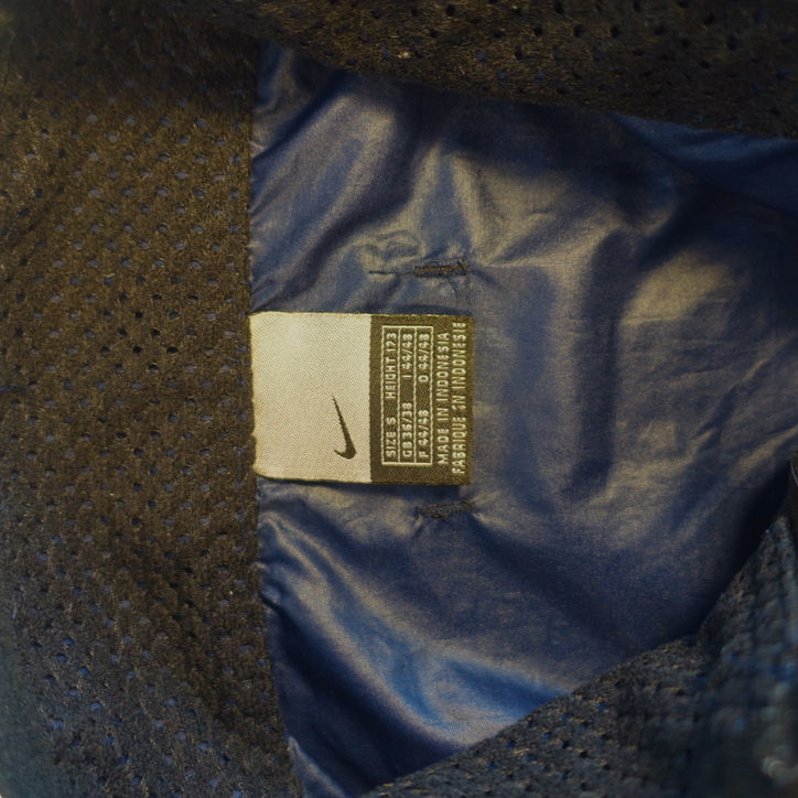 Thumbnail: Vintage Nike windbreaker