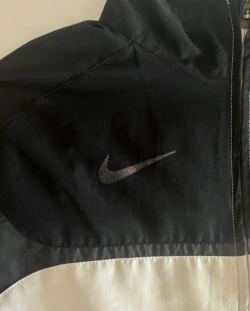Thumbnail: Vintage Manchester United 2009/2010 football tracksuit top