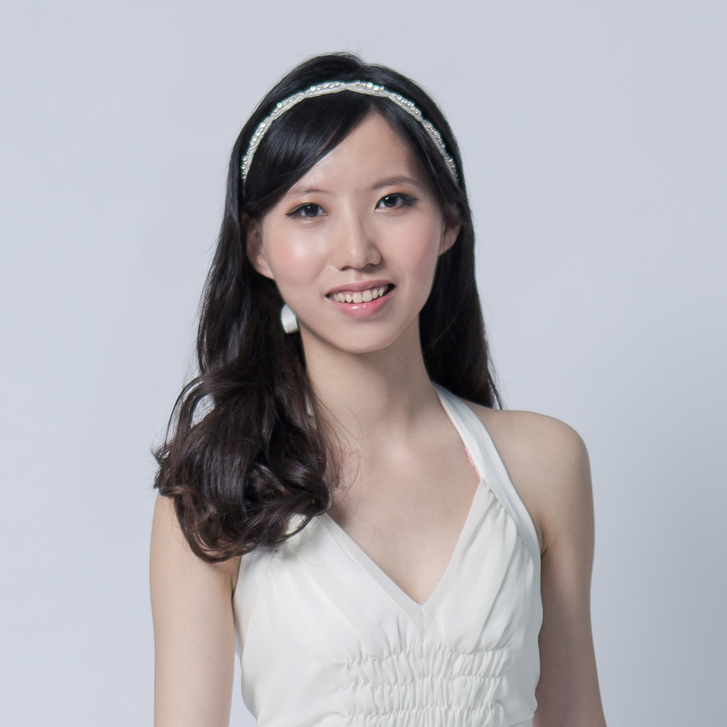 簡菁瑩 CHIN-YIN CHIEN