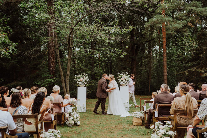 EllieandJonoWeddingGallery-178