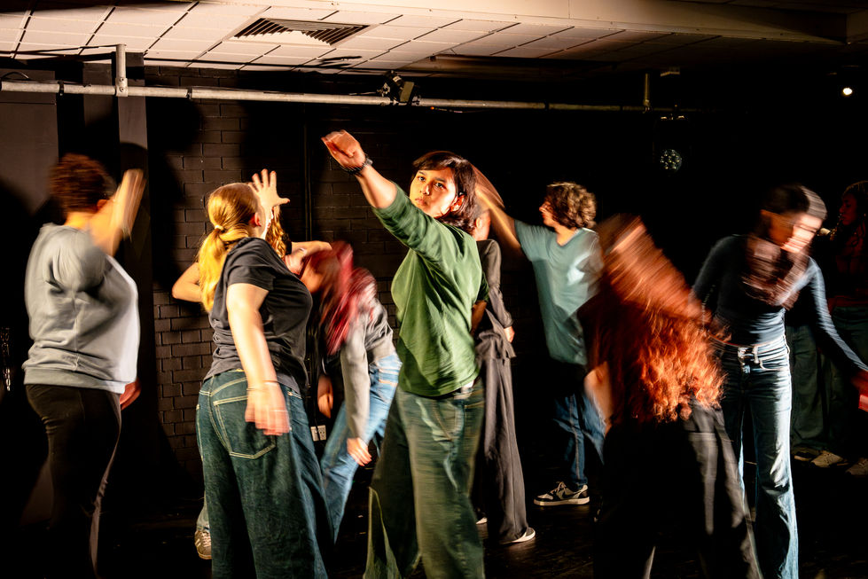 Web-LYT-Decisions-Credit-SteveGregson-081