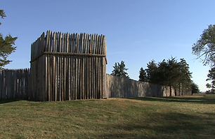 cerca de madera de fort kearny, nebraska, 2 bj2qwn