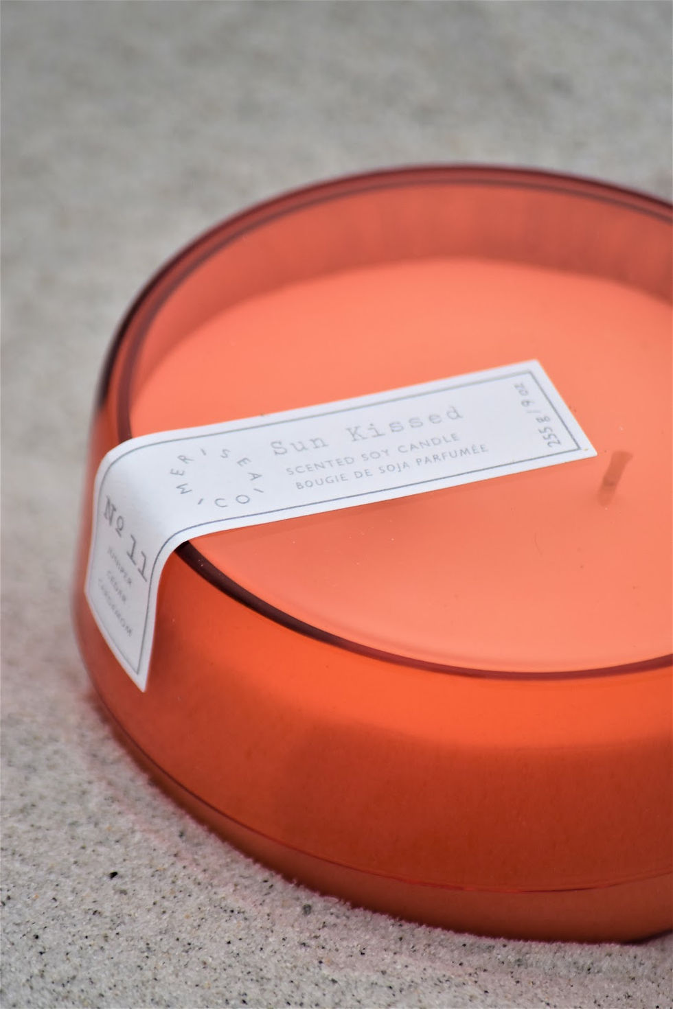 Thumbnail: Baiser de soleil scented candle