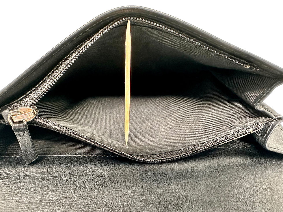 Thumbnail: Chanel Longwallet Lackleder schwarz