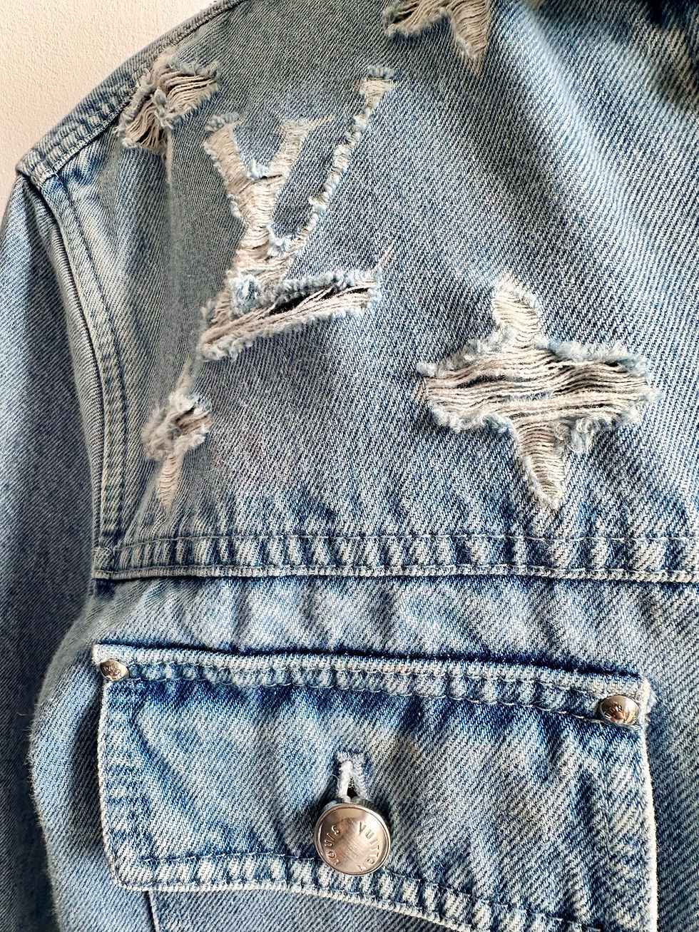 Thumbnail: Louis Vuitton Jacke Trucker Stil Denim