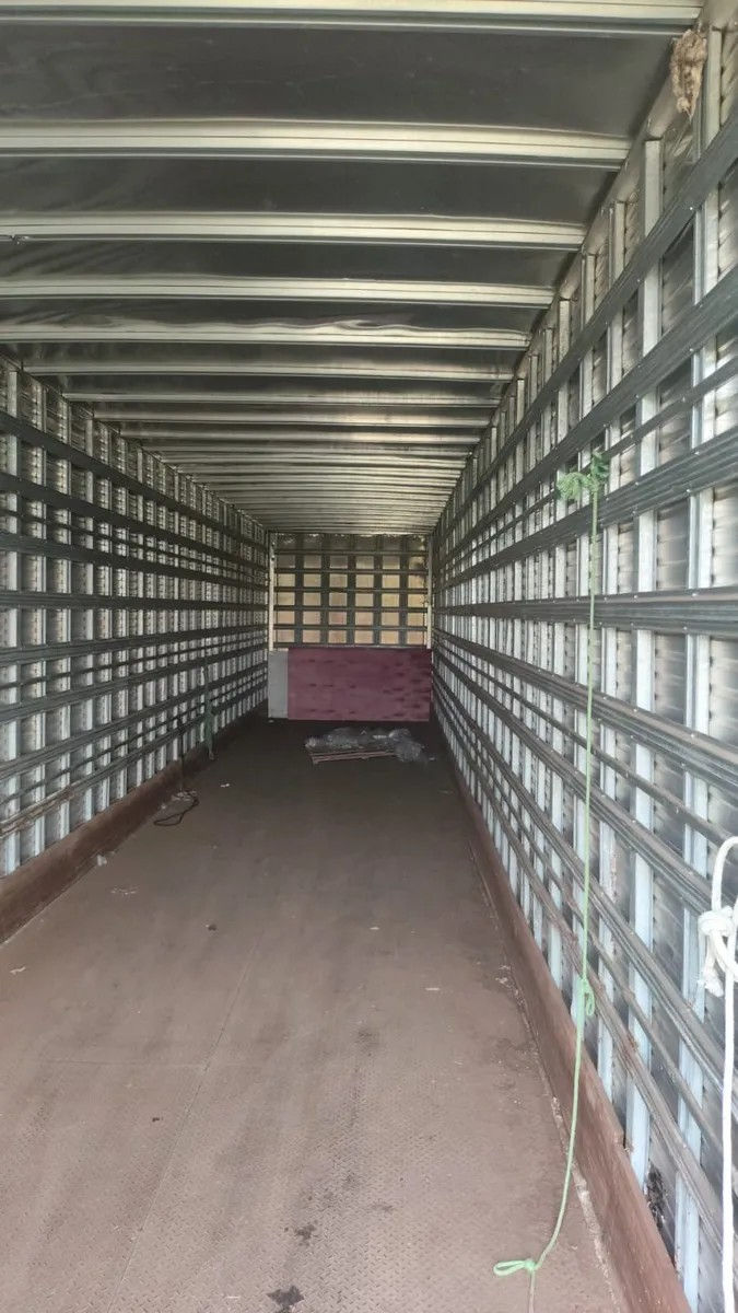 CARRETA BAÚ FACHINI - 2018 - 30 PALETES