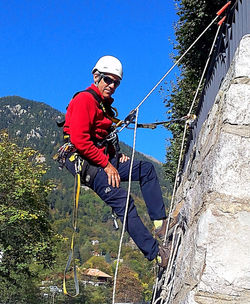 ACRO SPORTS & NATURE