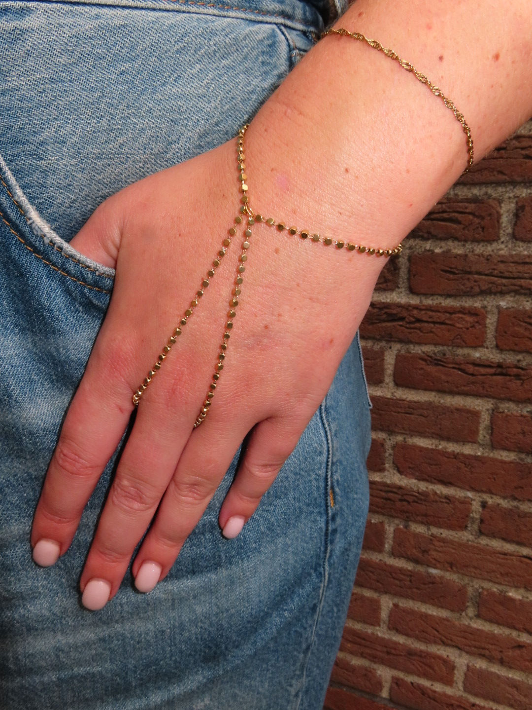 HANDCHAIN GOLDEN FLOW