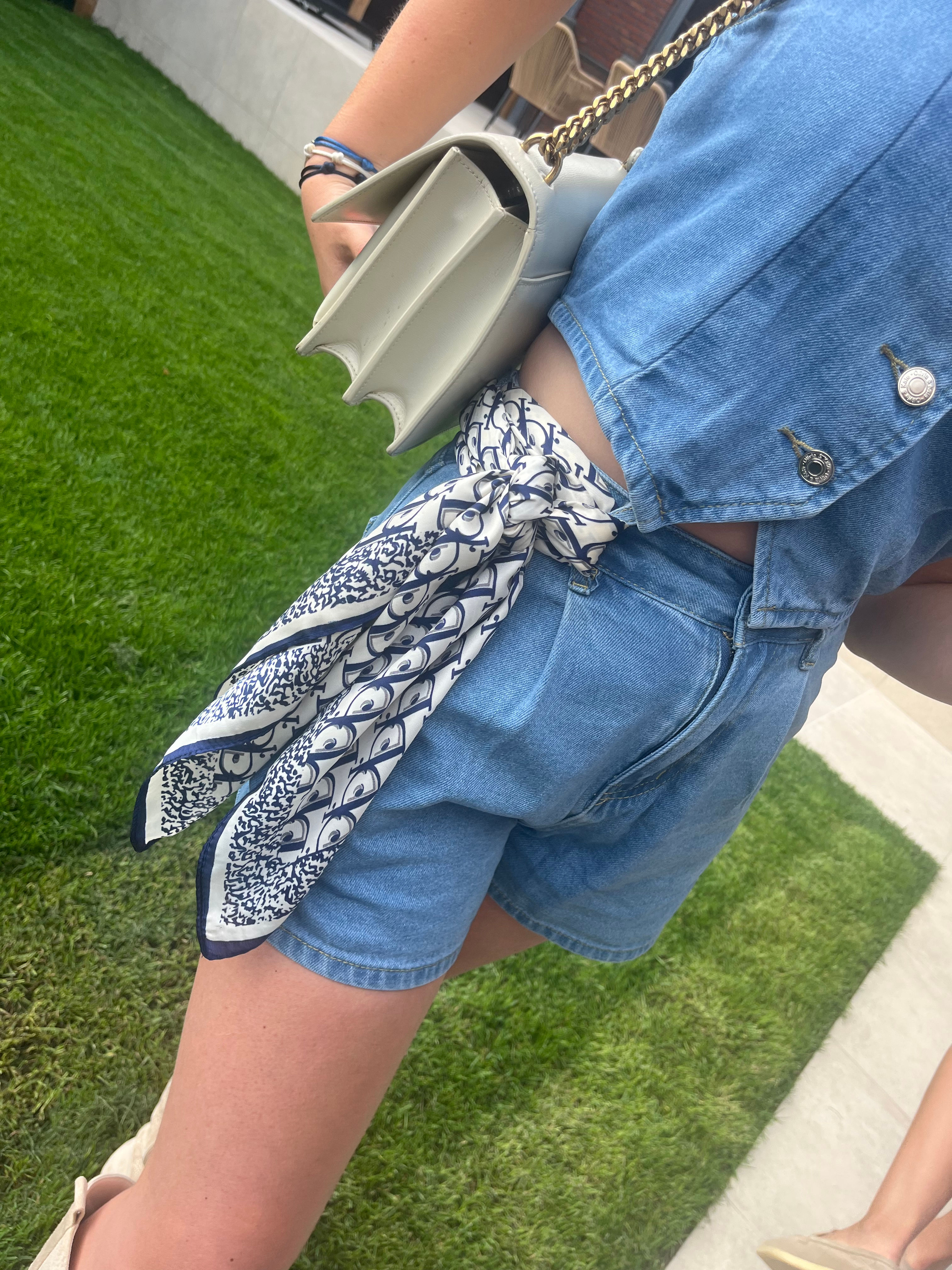 SCARF DARKBLUE WHITE