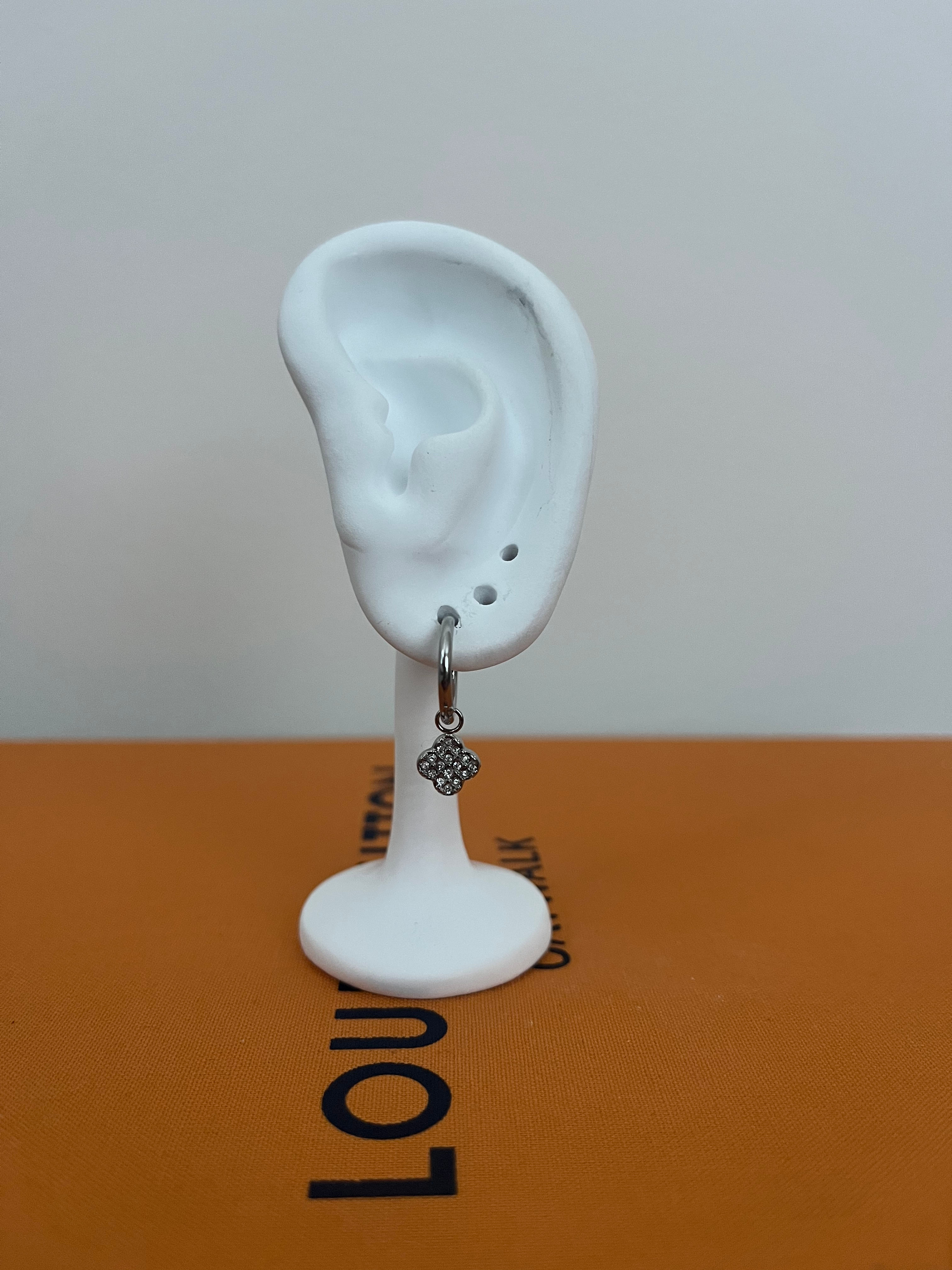 EARRINGS SHIMMER CLAVER