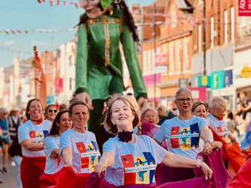 Newbury Spring Festival Parade