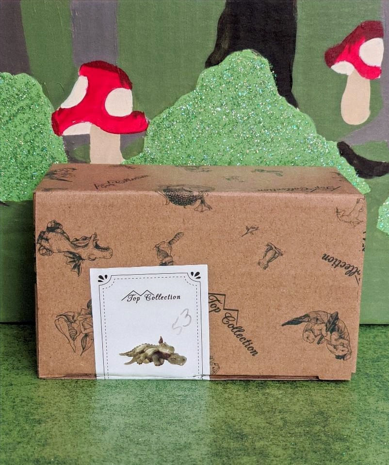 Thumbnail: Dragons Cuddling Top Collection Miniature