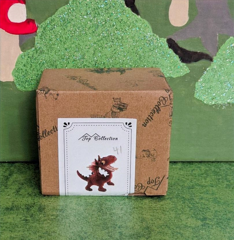 Thumbnail: Red Dragon Laughing Top Collection Miniature