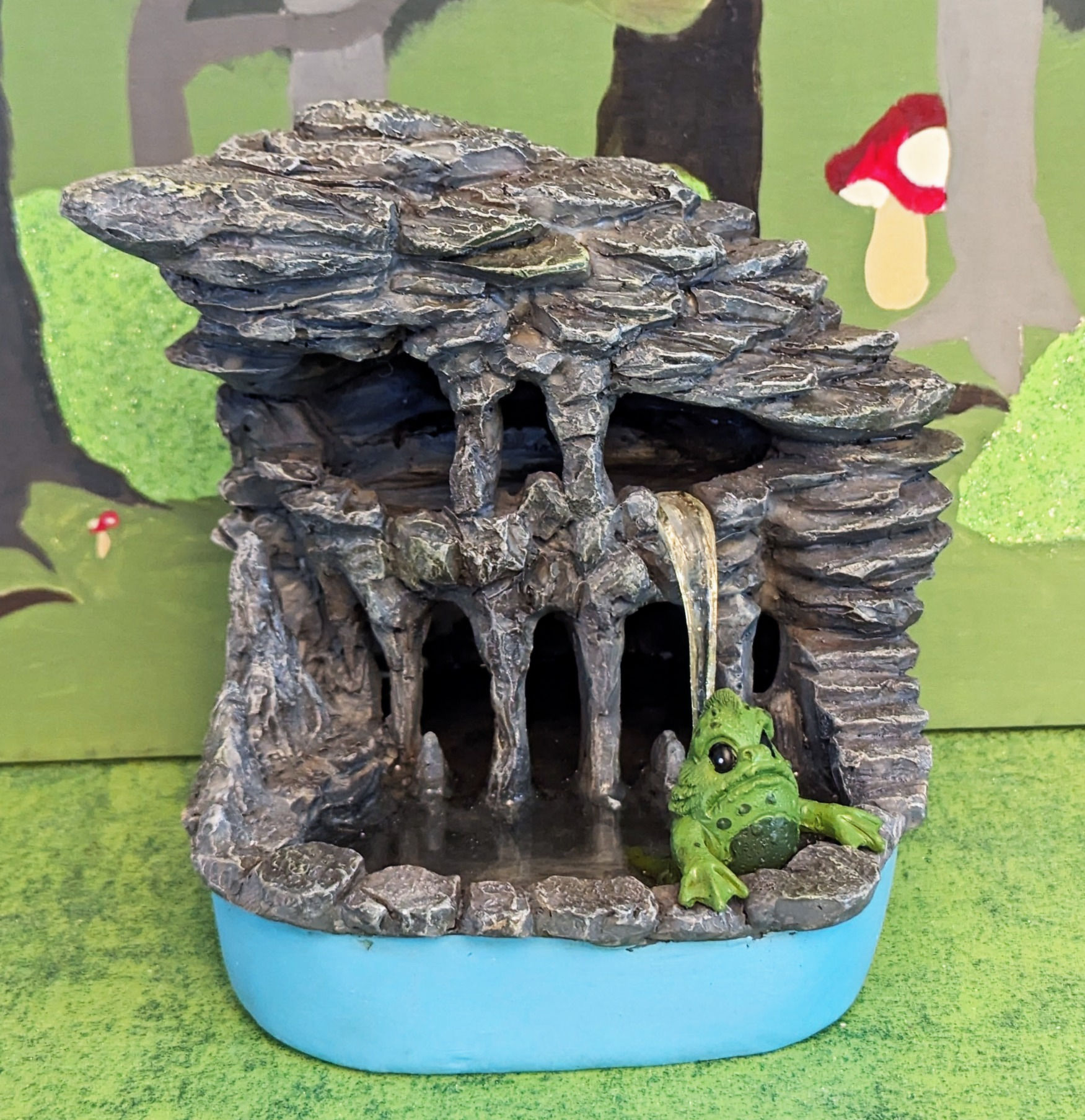 Miniature Creature of Skull Lagoon Waterfall Look Cave Fairy Gnome Troll Garden