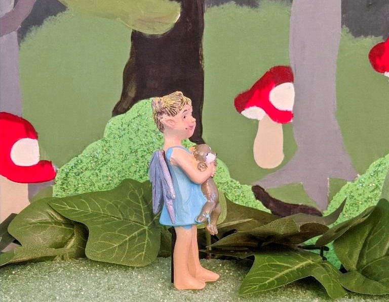 Thumbnail: Fiddlehead Fairy Garden Tiny Mini Miniature Fairy Olivia n' Odi the Otter Pick