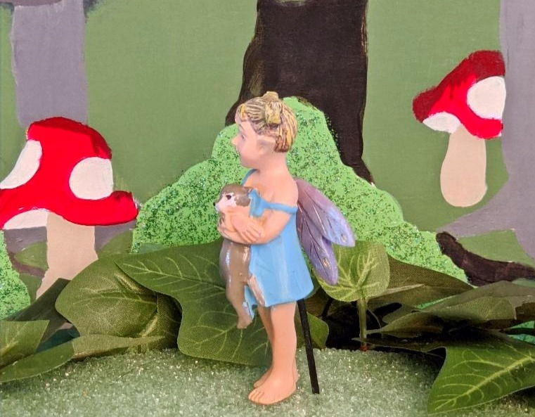 Thumbnail: Fiddlehead Fairy Garden Tiny Mini Miniature Fairy Olivia n' Odi the Otter Pick