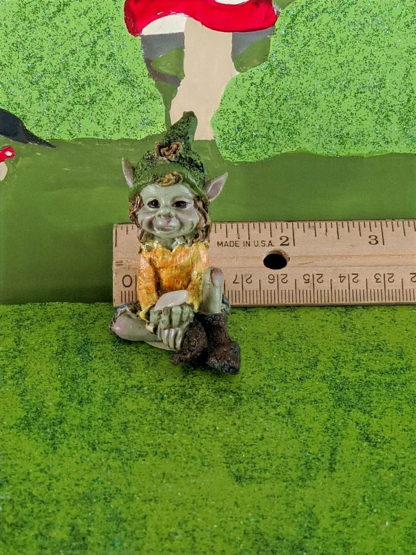 Thumbnail: Miniature Pixie Holding Gem - Choice of Pixie or Complete Set of 4