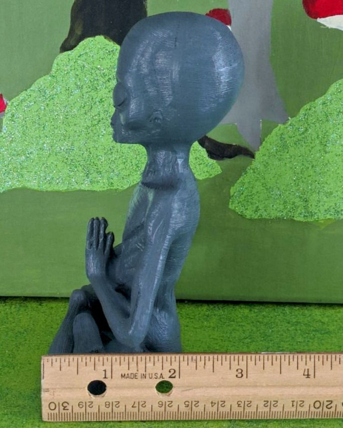 Thumbnail: Meditating Alien Statue Garden Indoor Decoration Reptile Cage 5.5"