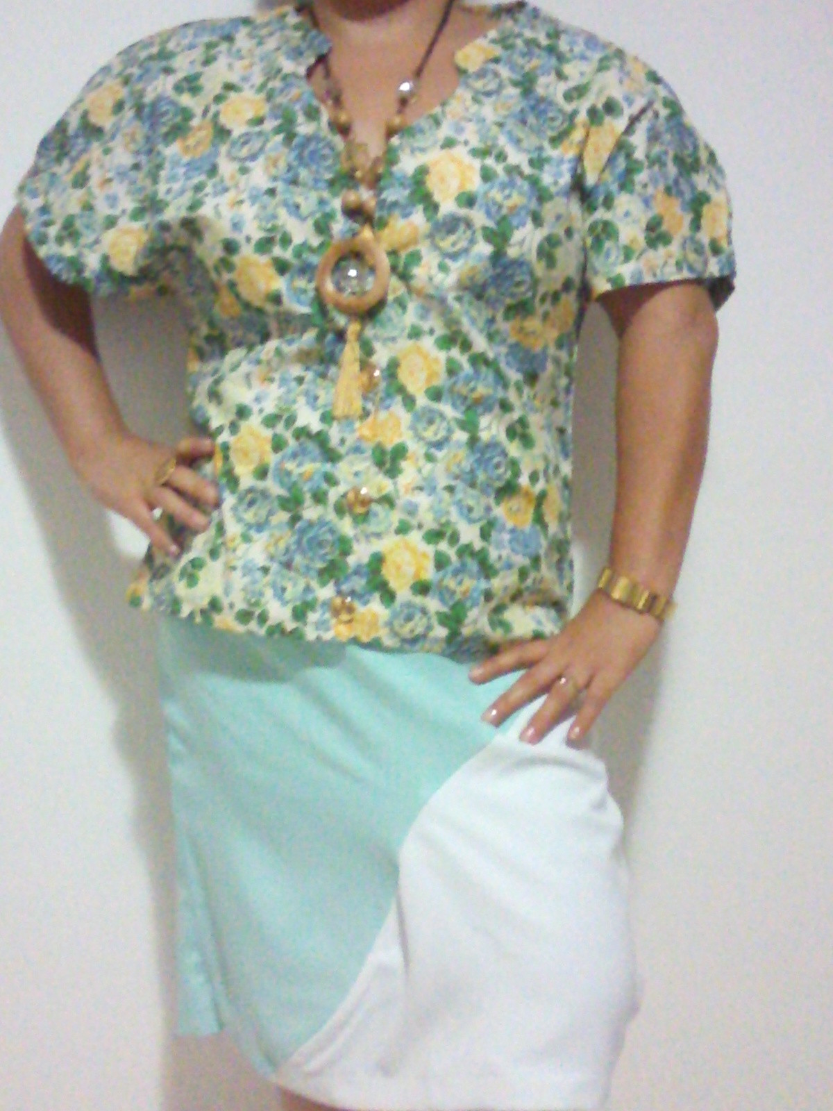 Conjunto Saia e Blusa