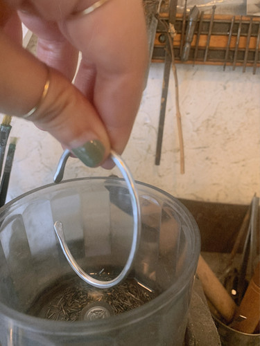 アクセサリー frank and easy sv thin bangle お客様のsnap🦎 男性のお客様です 