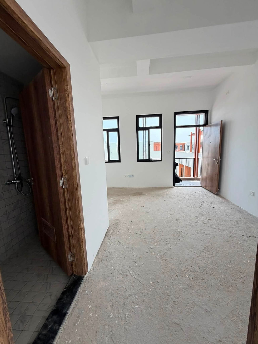 Thumbnail: သန်လျင် Star City ARA  (411 Sqft) အကြမ်းထည်အခန်းကျယ် အရောင်း
