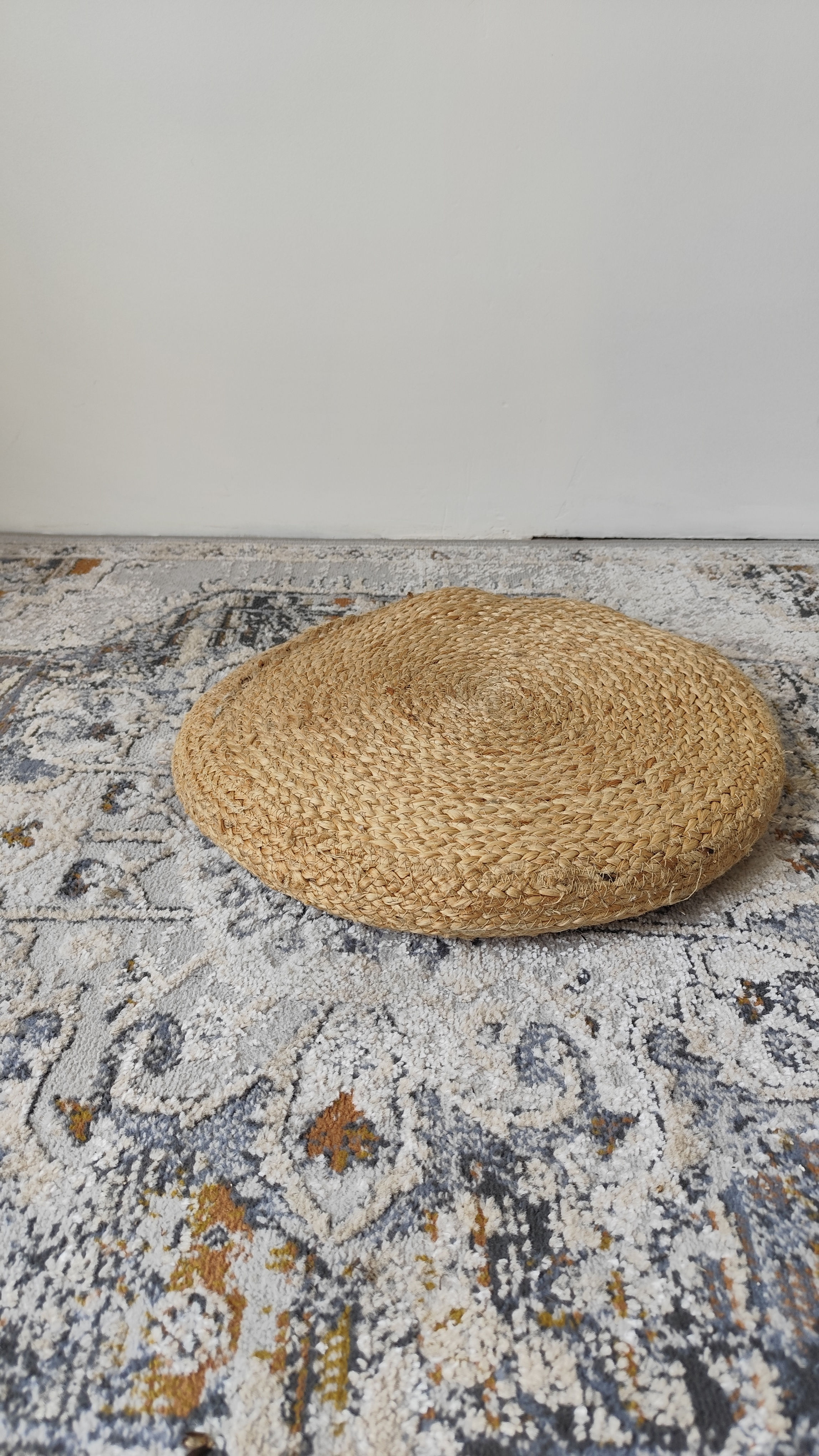 Coussin Emile