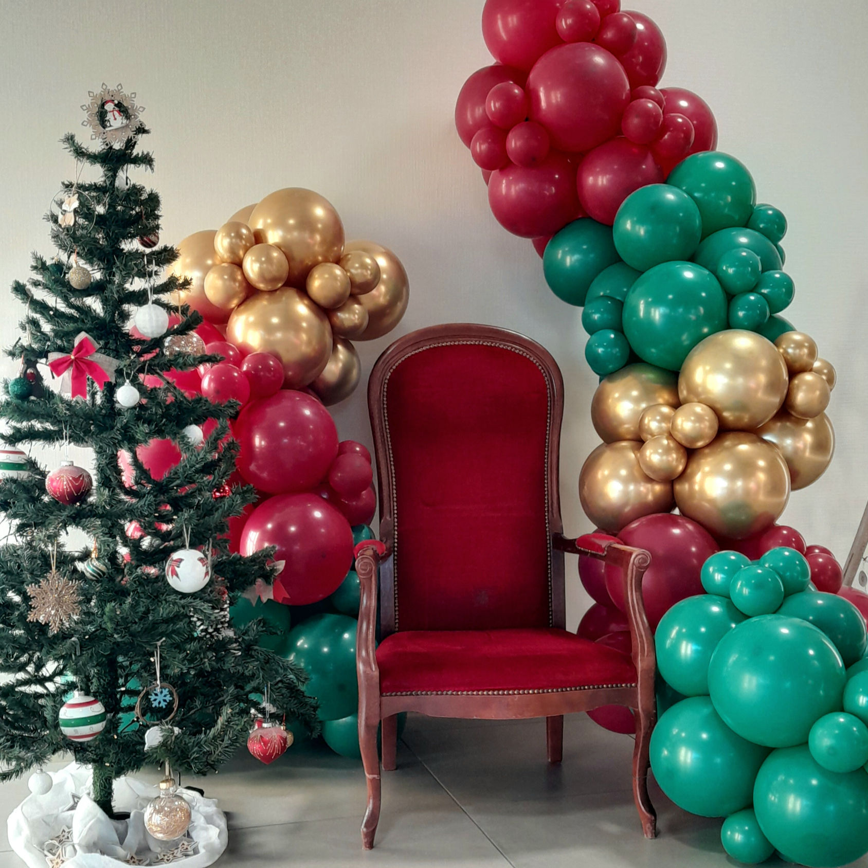 Fauteuil Joseph dans un décor pour noël