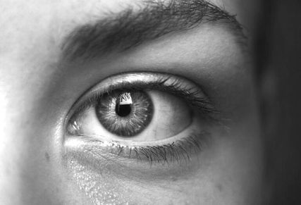 Rimedi naturali per le occhiaie: quali sono i trattamenti più efficaci.