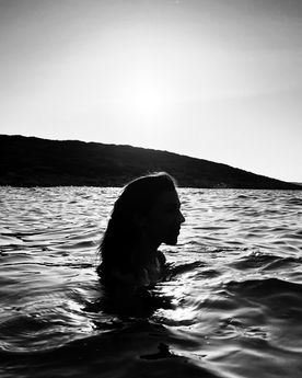 Plage Grece avec Profil de de femme